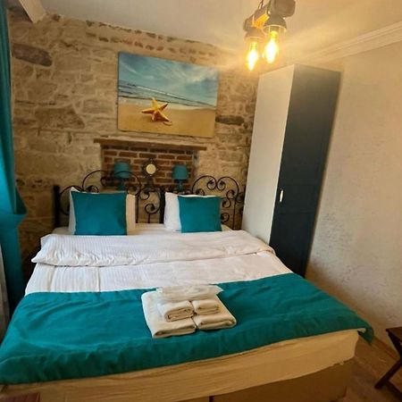 Foca Antik Otel Εξωτερικό φωτογραφία
