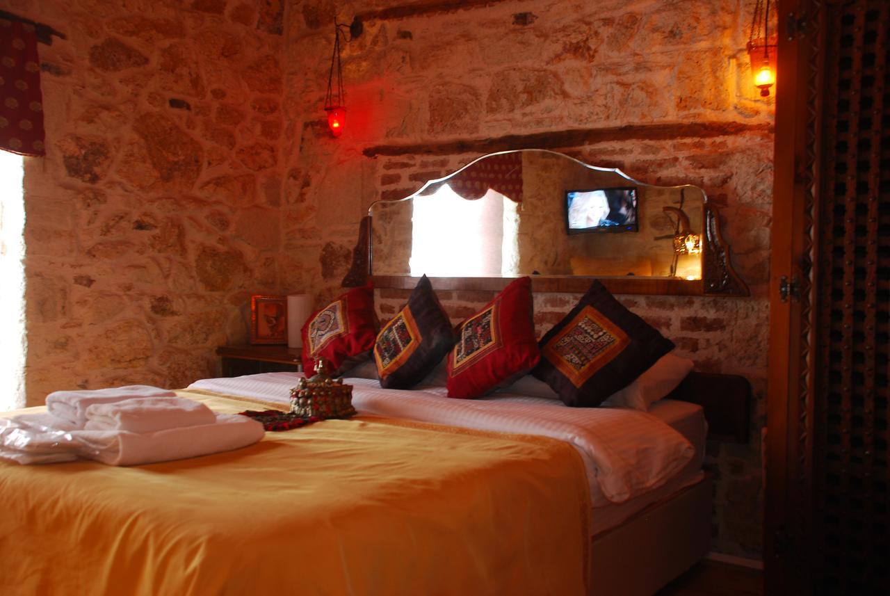 Foca Antik Otel Εξωτερικό φωτογραφία