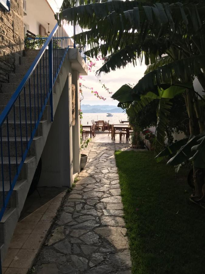 Foca Antik Otel Εξωτερικό φωτογραφία